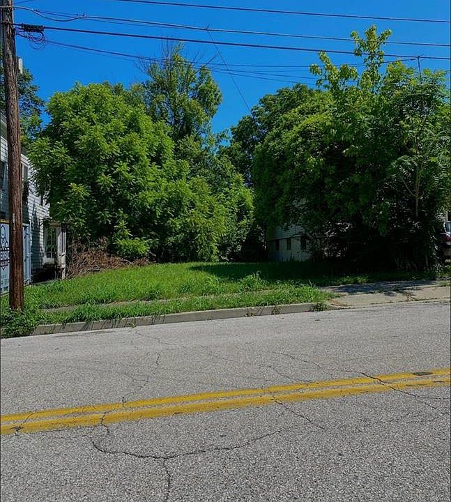 1st image of 1738 Fairmount Ave