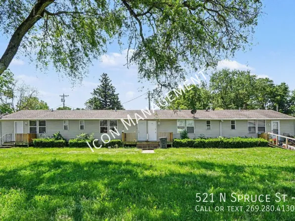521 N Spruce St #3, Vicksburg, MI 49097