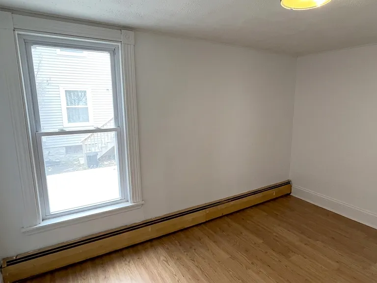 54 Bradbury St #1 — Photo 7