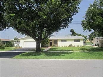 2nd image of 884 E Acre Dr