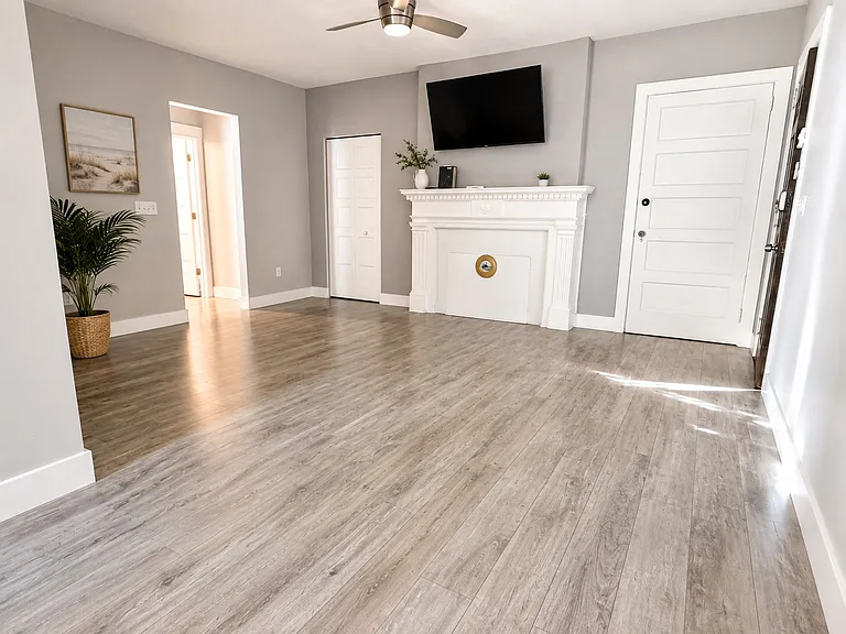 22 Martin Luther King Ave #2 — Photo 4