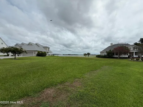 120 Harold Avenue, Swansboro, NC 28584