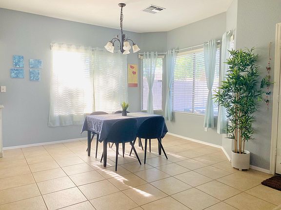4th image of 3290 E Canary Way