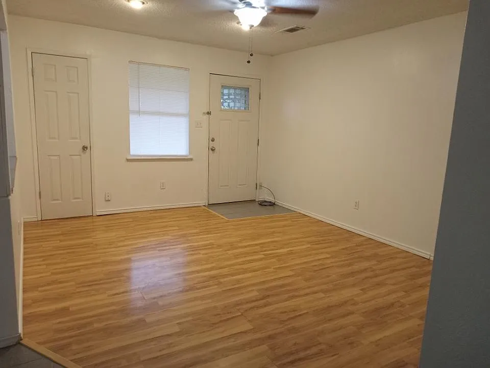 6 Hillcrest Drive — Photo 4
