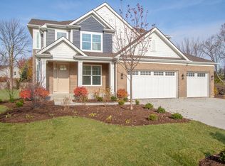 3319 Arbor Ln, Crystal Lake, IL 60012