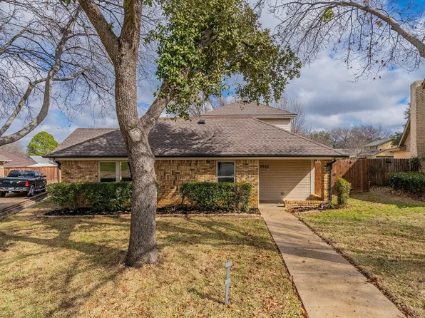 3620 Harwood Ct, Bedford, TX 76021