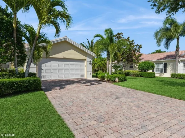 8163 Montserrat Pl, Wellington, FL 33414