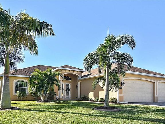 3rd image of 1722 SW 40th St