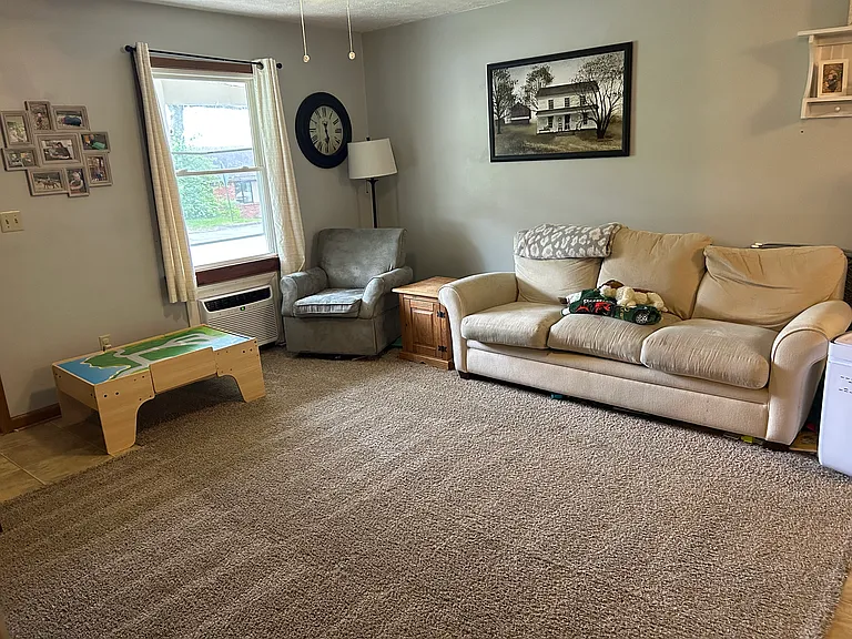 187 N 4th St #189 — Photo 5