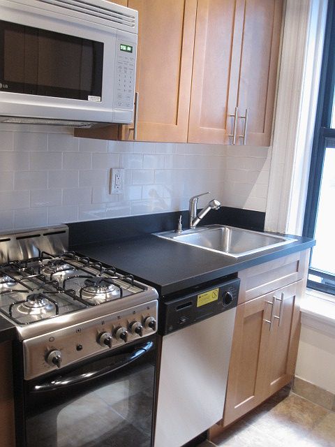 1st image of 230 E 78th St APT 20