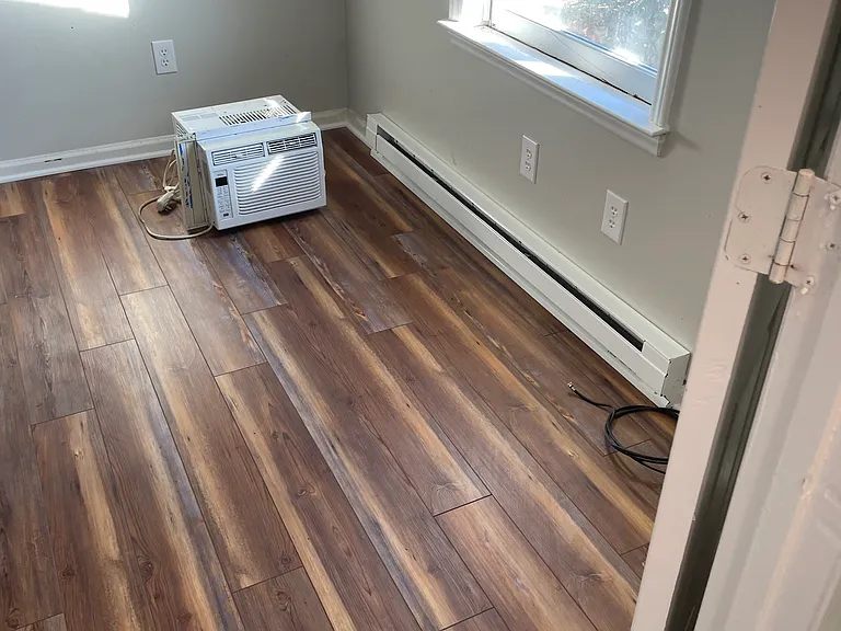 10624 Greensboro Rd #102 — Photo 8