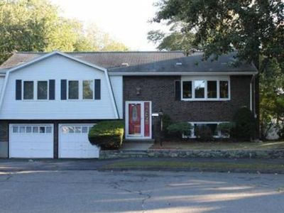 6 Apple Ln, Saugus, MA, 01906