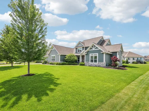 N66W15730 Fox Meadow DRIVE, Menomonee Falls, WI 53051