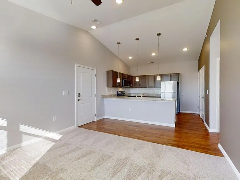 The Legends Apartments — Photo 90