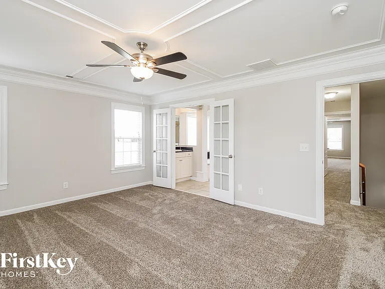 8175 McClanahan Dr — Photo 9