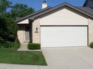 15625 Shenandoah Dr, Orland Park, IL 60467