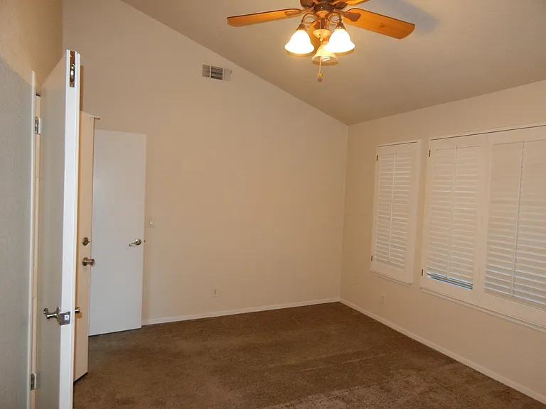 4478 Sunrise Ct — Photo 10
