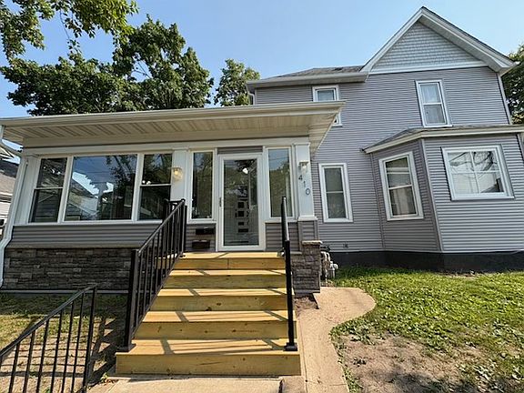 2nd image of 410 1/2 W 4th St