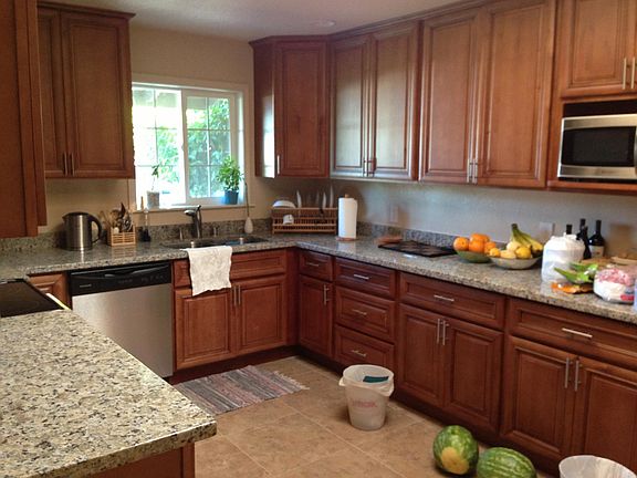 4th image of 202 E Ferndale Ave