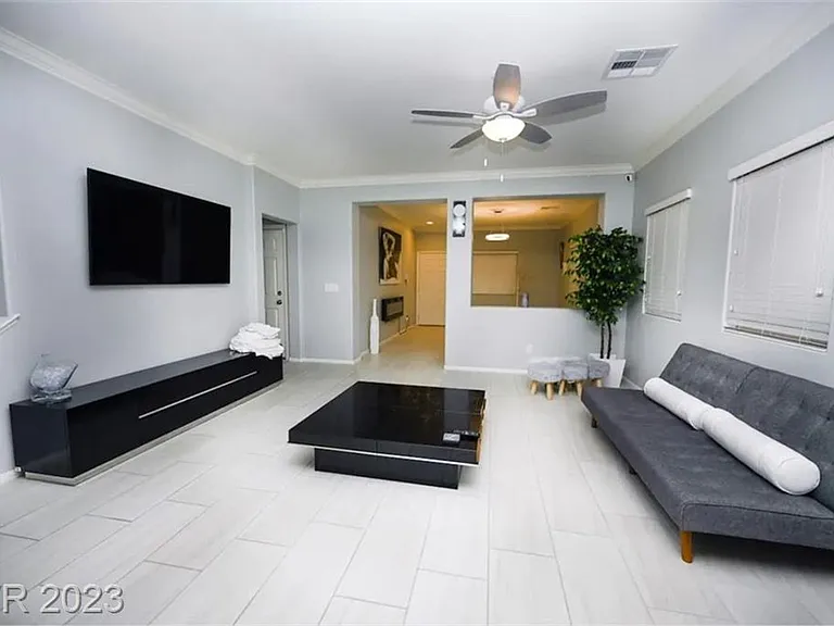 8333 Spanish Creek Ct — Photo 9