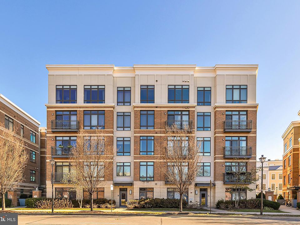 1st image of 915 N Patrick St APT 102