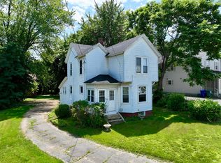 153 Russell St, Hadley, MA 01035