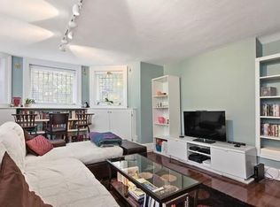 242 Beacon St #1A, Boston, MA 02116