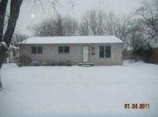 38279 S Rickham Ct, Westland, MI 48186