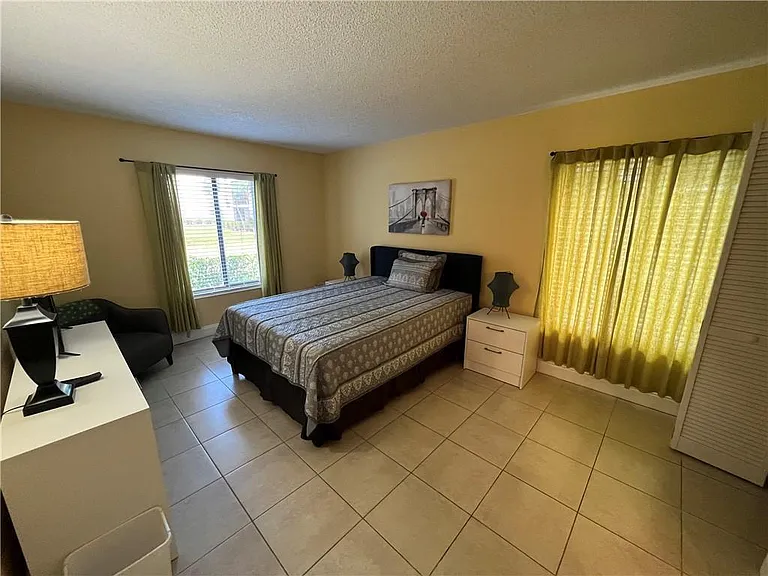 1009 Green Pine Blvd #G1 — Photo 20
