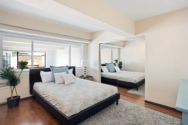 Sold by Compass | media 16