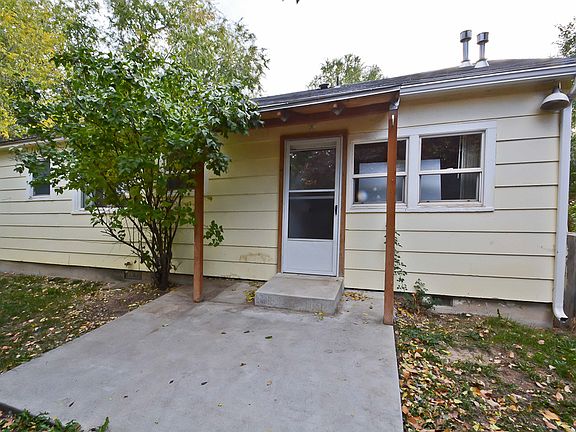 Covered patio (back door)