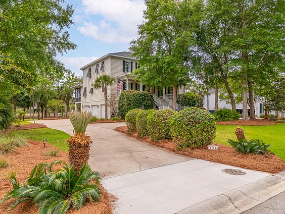 2nd image of 2324 Darts Cove Way