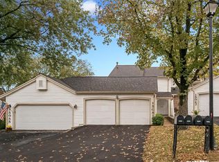 15051 Green Circle Dr, Chesterfield, MO 63017
