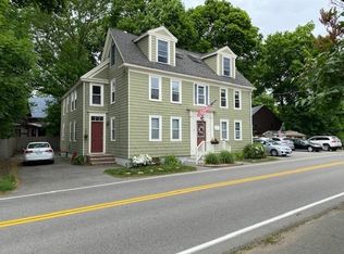 45 County St APT 1, Ipswich, MA 01938