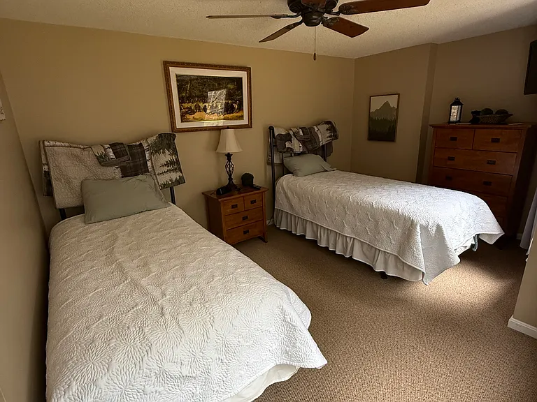 150 Meadows Dr — Photo 19