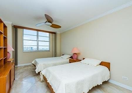 5th image of 251 NE 174th St