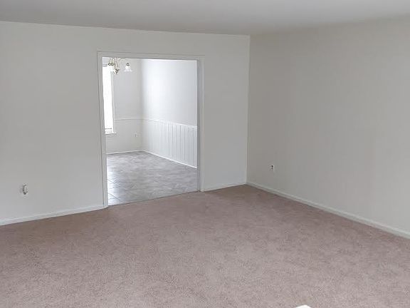 2nd image of 2490 Windbreak Dr