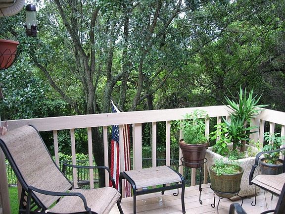 3rd image of 318 Los Prados Dr
