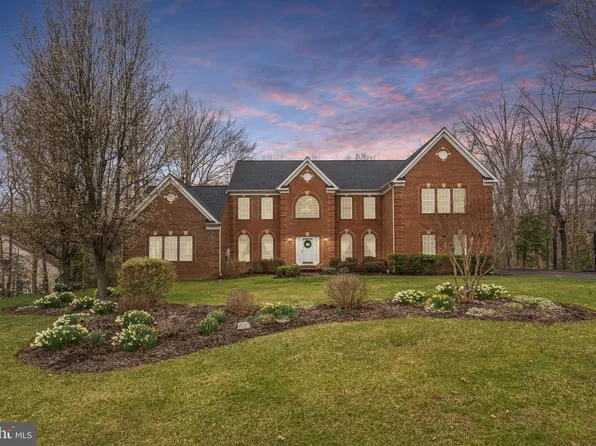 13927 Flagtree Pl, Manassas, VA 20112