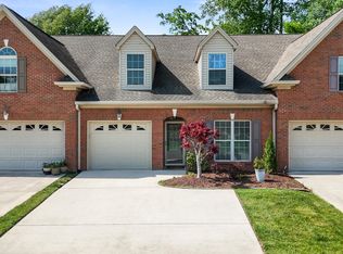 7699 Lenox Trace Dr, Hixson, TN 37343