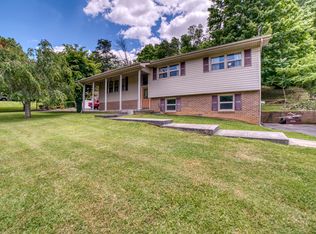 23322 Larwood Ln #6, Bristol, VA 24202