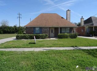 22705 Aidan Rd, Plaquemine, LA 70764