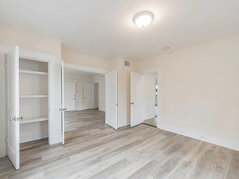 680 Harvard St #2 — Photo 10