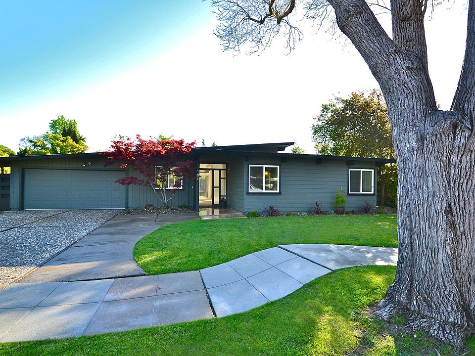 1st image of 164 Camellia Ave