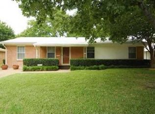 2221 Revere Dr, Irving, TX 75061