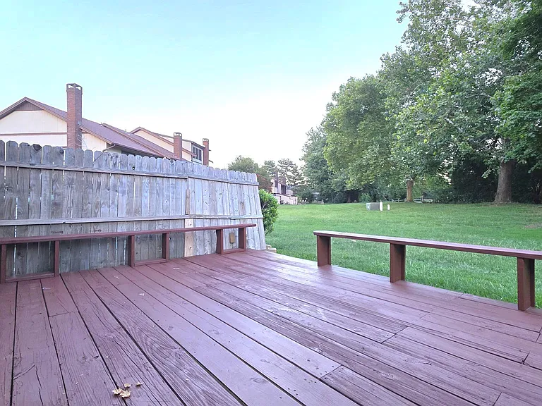 25 Village Dr — Photo 19