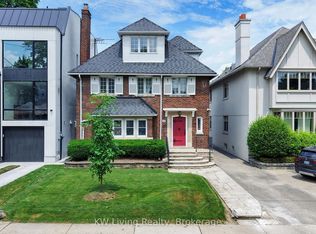 26 Wilberton Rd, Toronto, ON M4V 1Z3