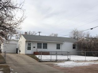 43 Fairmont Blvd, Rapid City, SD 57701