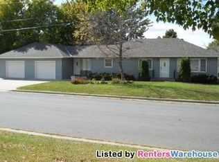 4025 Tower St, Saint Bonifacius, MN 55375