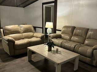 126 Wild Heron Dr, Midway, GA 31320